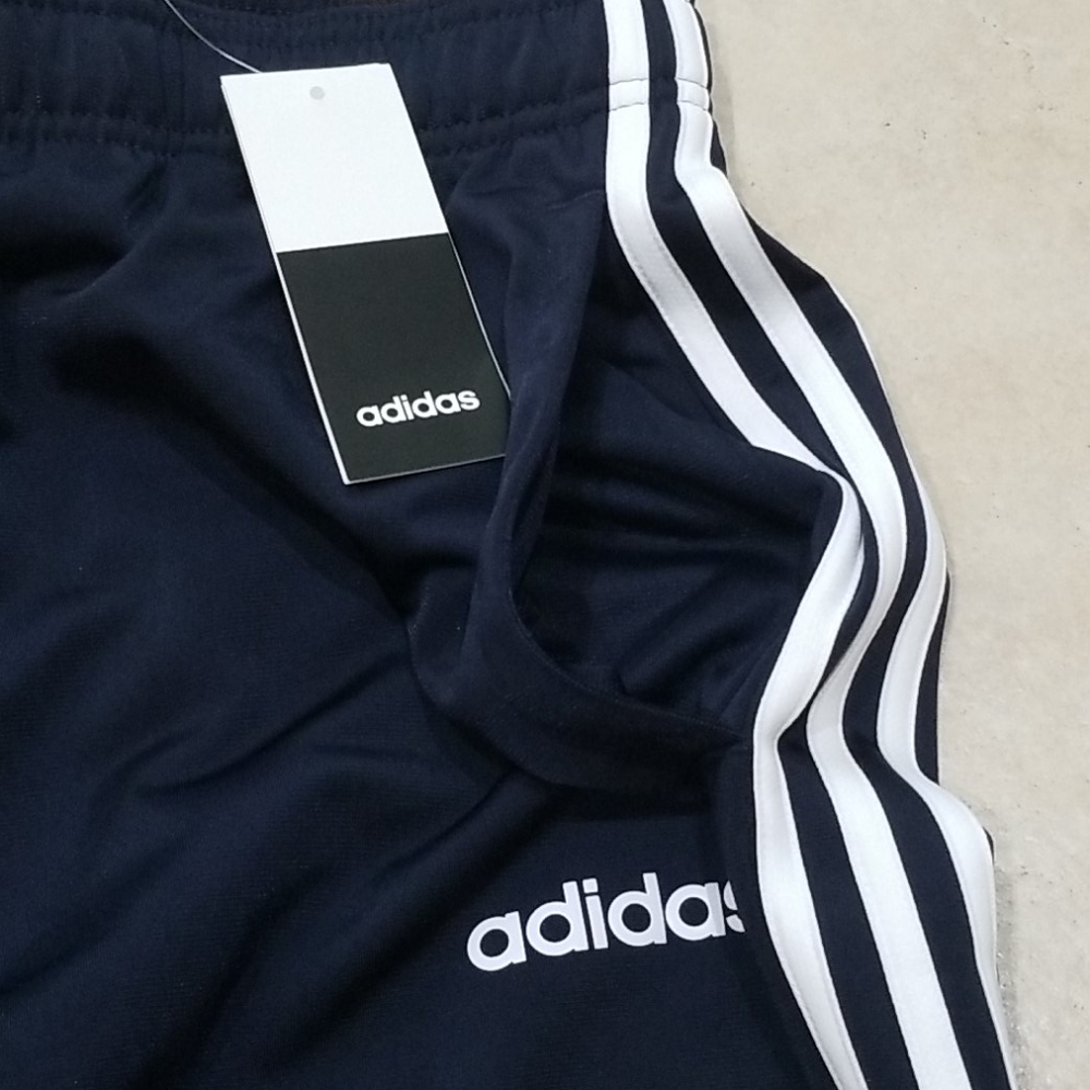 Adidas track pant brand new - Picture 2 of 3
